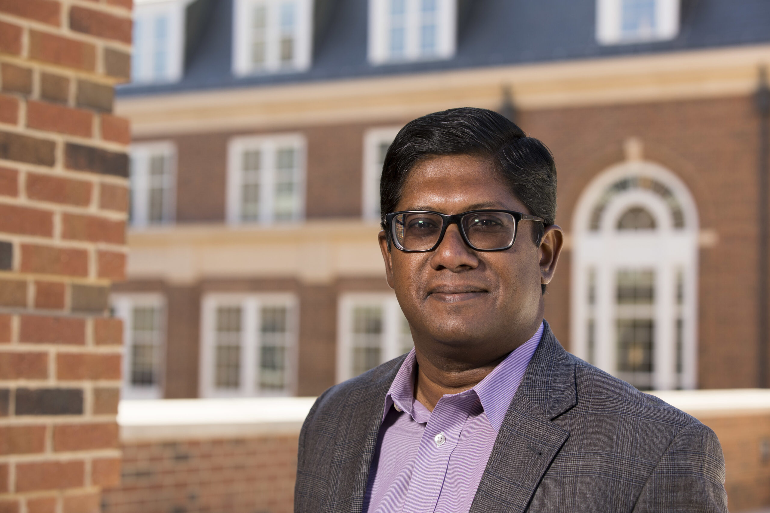 Headshot of Dr. Santanu Chatterjee.